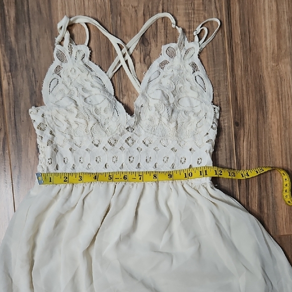 Love Tree Creamy Ivory Sexy Lacy Bodice Mini Slip Dress Medium - Picture 8 of 10